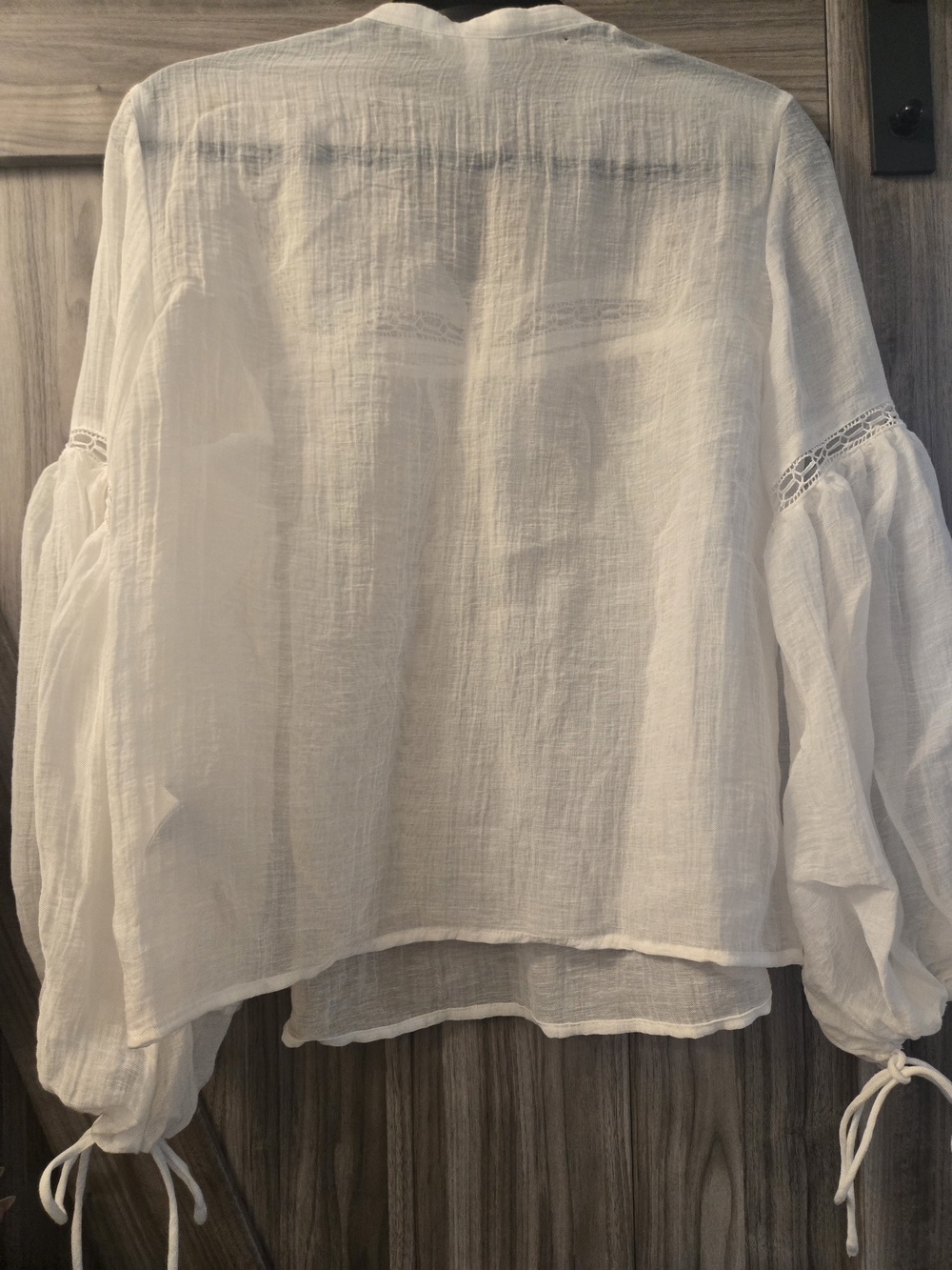 H&M White Gauze Peasant Blouse with Lace Insets - Picture 3 of 6